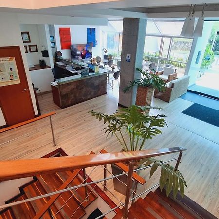 Habitat Suites Hotel Перейра Экстерьер фото