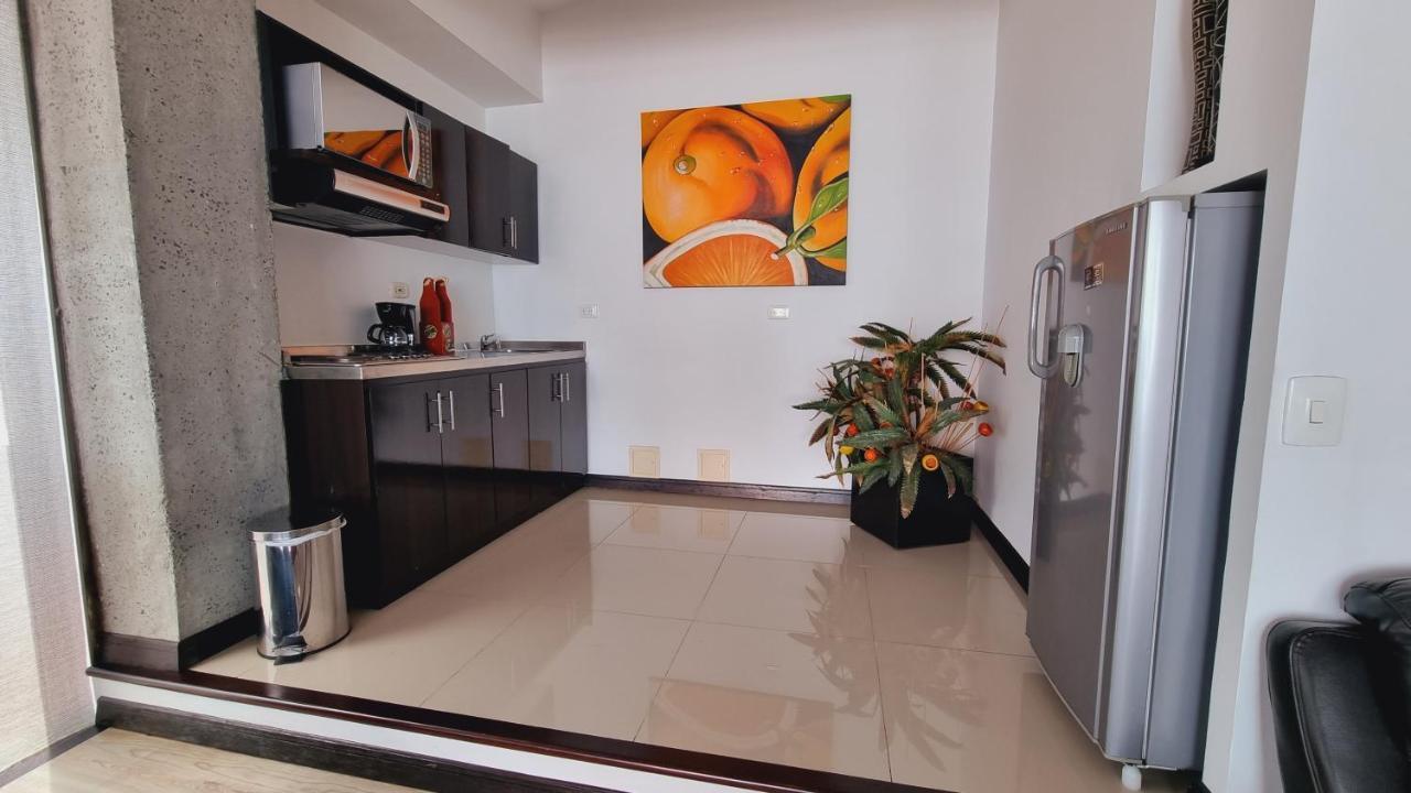 Habitat Suites Hotel Перейра Экстерьер фото