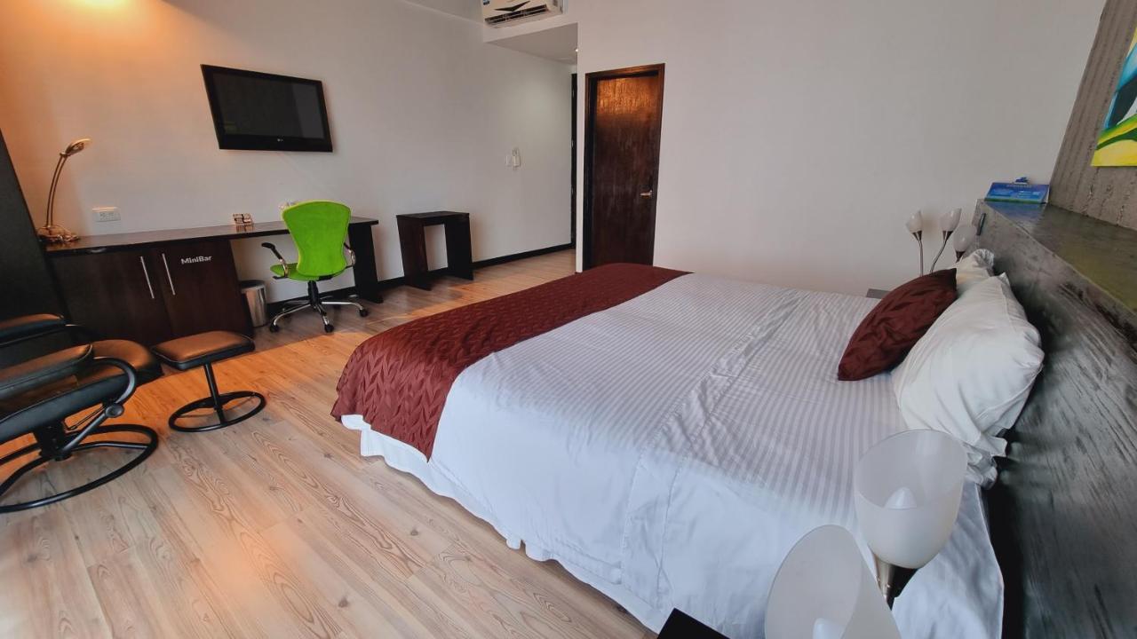 Habitat Suites Hotel Перейра Экстерьер фото